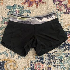 lululemon black running shorts